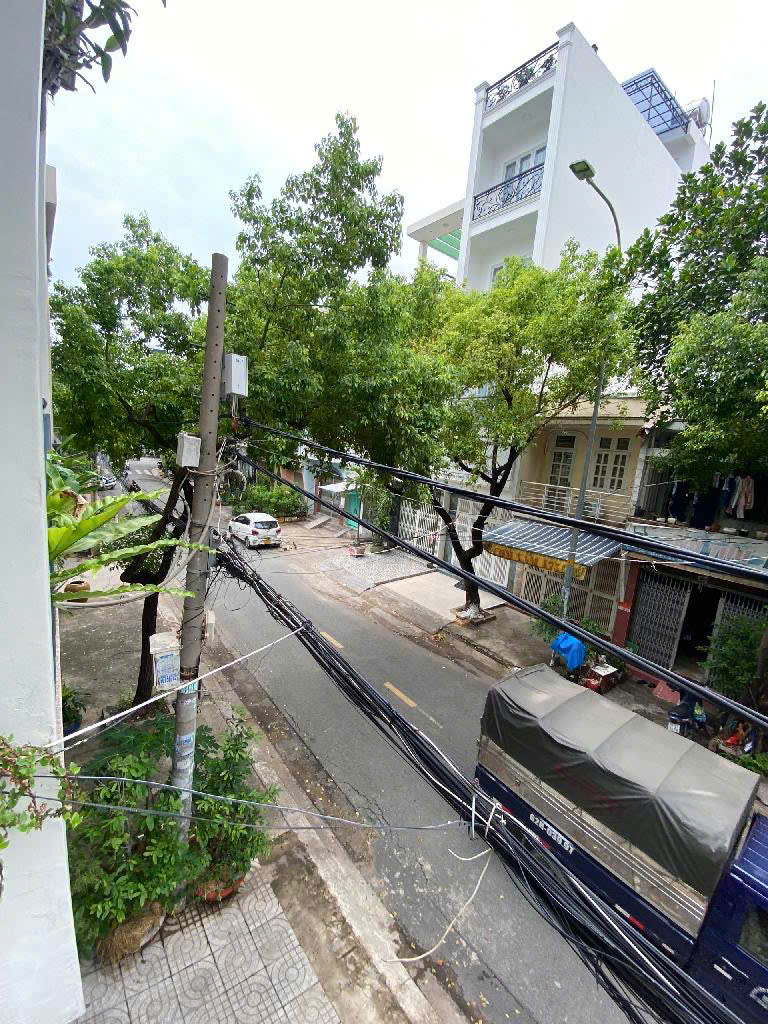 MẶT TIỀN KINH DOANH ĐƯỜNG 8M - BÙI ĐIỀN P4 Q8 - 45M2 - CHỈ 8.X TỶ